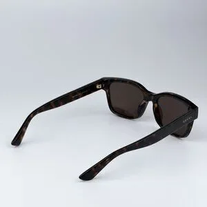 Gucci | Accessories | Gucci Gg716s 02 Brand New Sunglasses  display picture 1